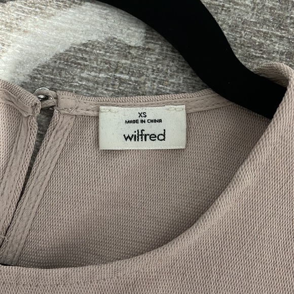 Aritzia Wilfred XS pink romper - Picture 2 of 3